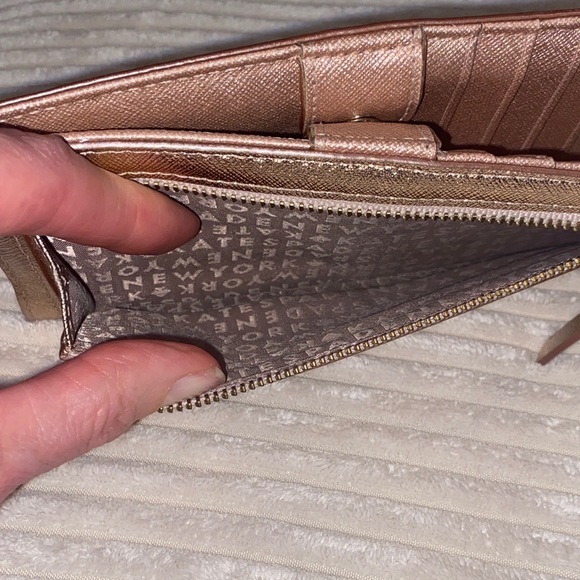 Kate Spade Metallic pink Wallet - Picture 9 of 10